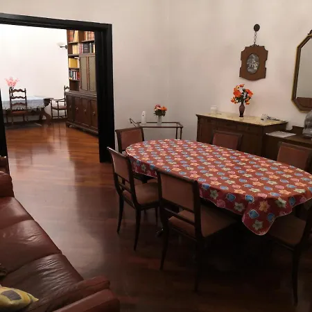 Casa Lucia バーリ